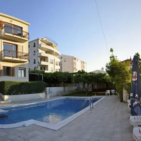 Classy Double With Balcony 3* Traù